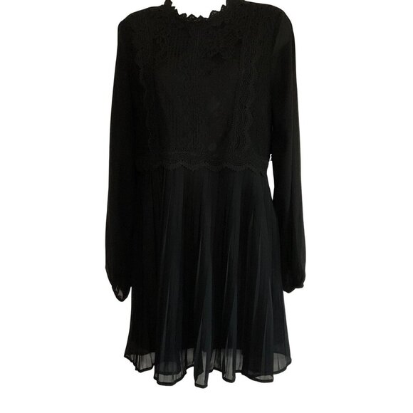 Lulus Charlisa Black Long-Sleeve Lace & Pleated Mini skater Dress short L NWT - Picture 1 of 13